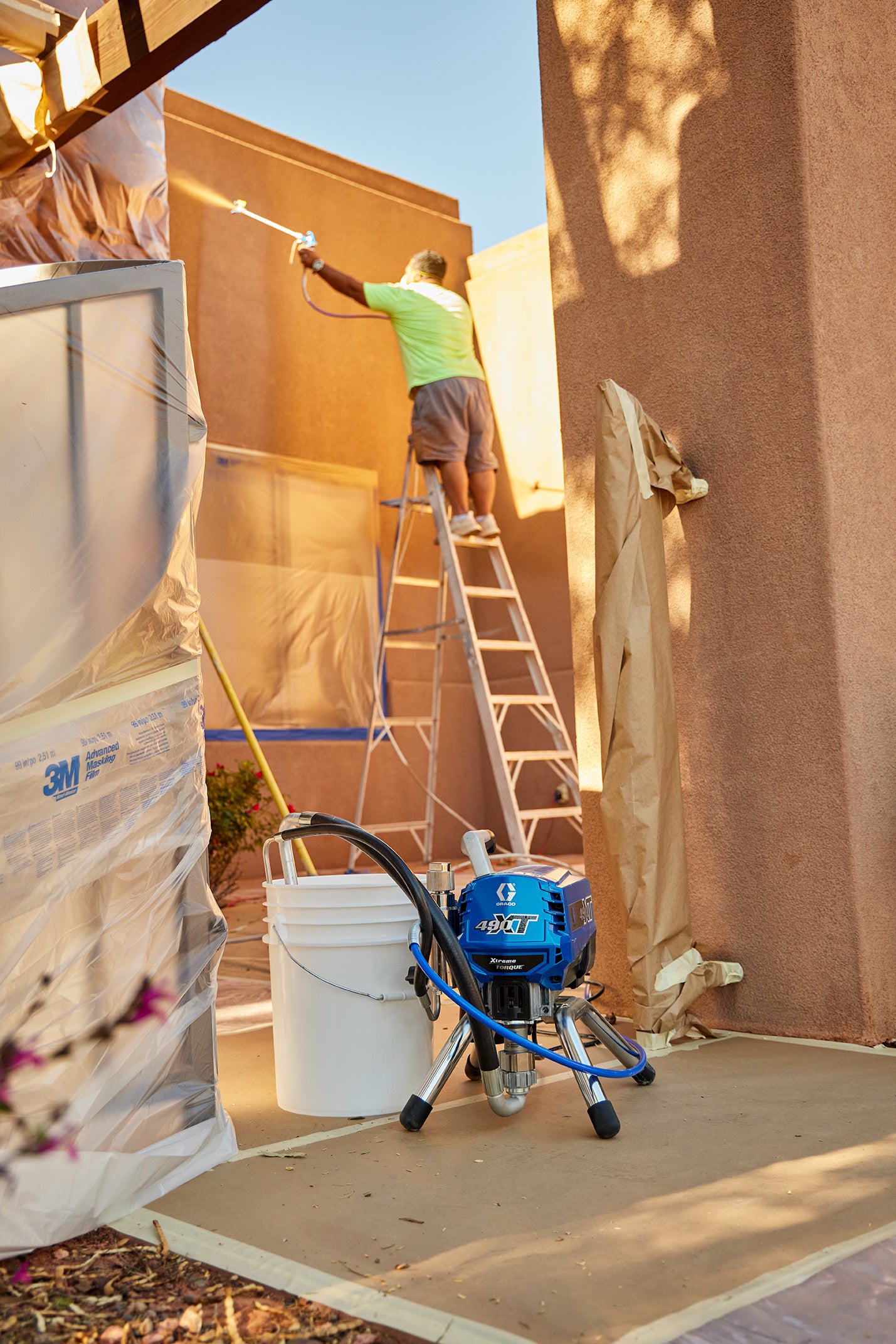 Graco Ultra 490 XT - מכונת התזה מקצועית לצביעה מהירה ומדויקת