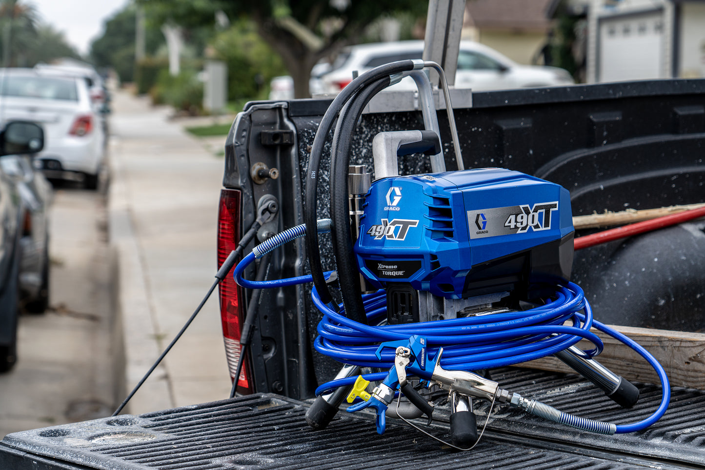 Graco Ultra 490 XT - מכונת התזה מקצועית לצביעה מהירה ומדויקת